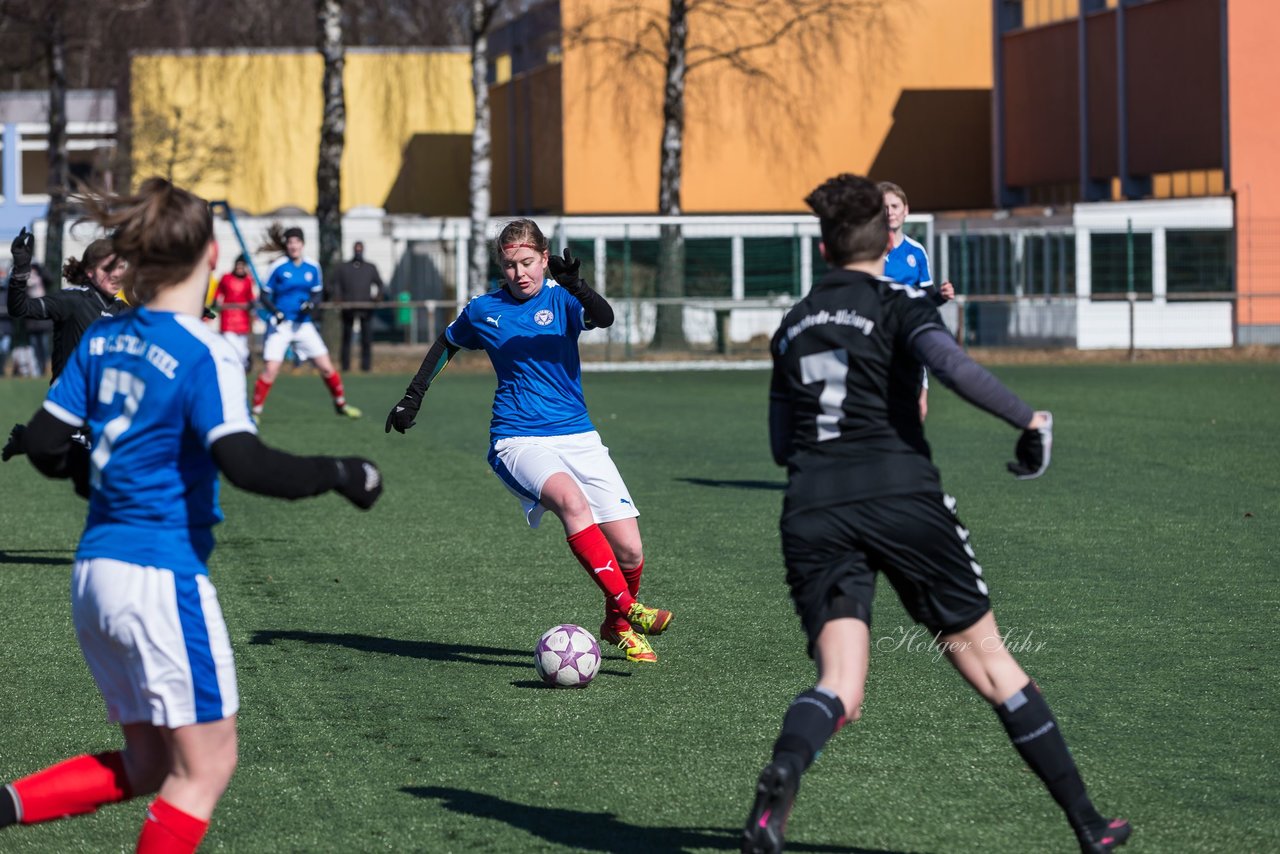 Bild 309 - B-Juniorinnen Halbfinale SVHU - Holstein Kiel : Ergebnis: 3:0